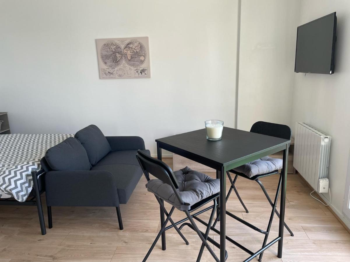L'Essentiel Appartement Noyal-sur-Vilaine Buitenkant foto