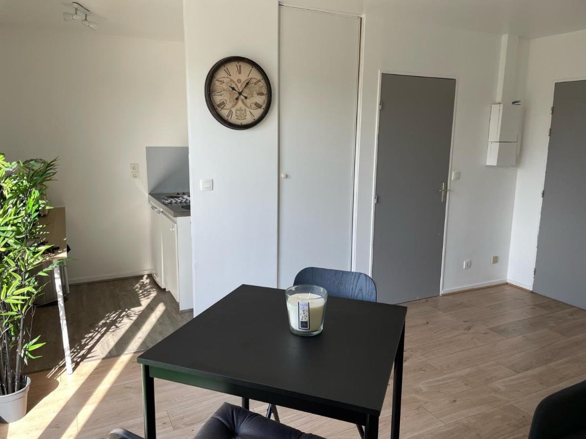 L'Essentiel Appartement Noyal-sur-Vilaine Buitenkant foto